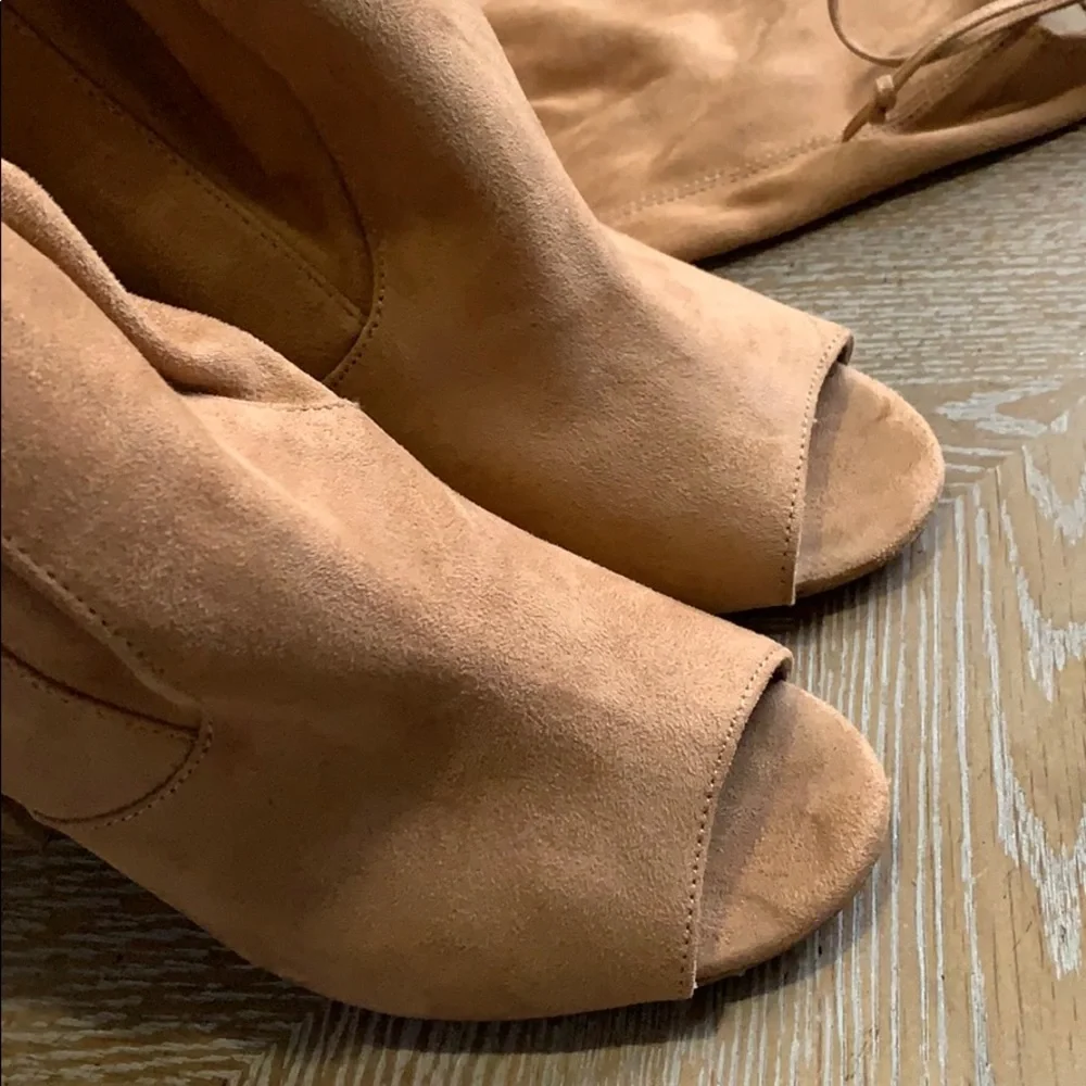STEVE MADDEN Elliana Over the Knee Open Toe Boots 9